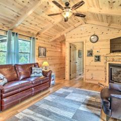 Clover Cabin with Hot Tub and Deck in Hocking Hills!