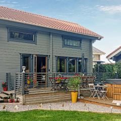 Lovely Home In Bourbourg With Kitchen