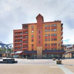 1 Bedroom Ski In, Ski Out Mountain Vacation Rental Located Next To Historic Main Street In Downtown Breckenridge