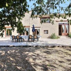 VILLA AVEC PISCINE PRIVÉE CHAUFFEE option 10 personnes en DORDOGNE