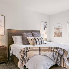 New 2 Bed 2 Bath Near Perry Dist and DT
