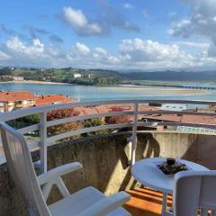 Apartamento EL PILAR con vistas a la bahía y a los picos