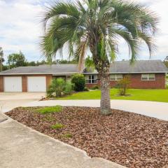 15 Minutes to the Gulf of Mexico! Beautiful home on Lake Rousseau