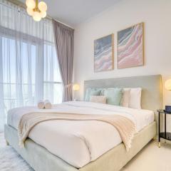 Calm Studio at Carson C DAMAC Hills Dubailand by Deluxe Holiday Homes