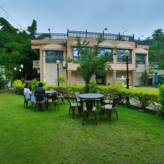 Hotel Shiv Villa