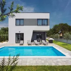 Villa Tika