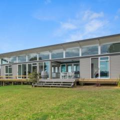 Paroa Bay Chalets - Te Whare Kereru