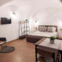 RAVI Suite, Romantico appartamento rifinito con vasca a vista