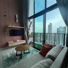 Highest Cozy Penthouse in ICity