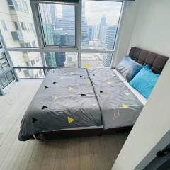 Pool x City View 2 Bed room Loft with Wifi & Netflix