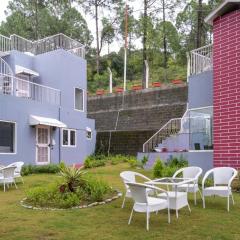 StayVista at Pines & Fir - Sprawling Gardens with Seating and Swings