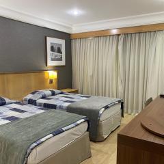 Flat especial c/ excelente piscina