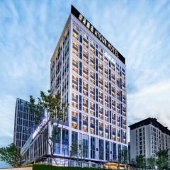Atour Hotel Yibin West Railway Station