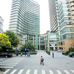 Westlake 7 Service Apartment