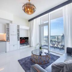 Breathtaking view compact & modern spacious studio