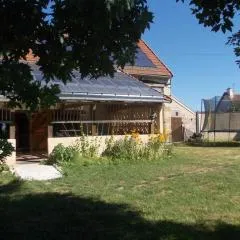 Gîte Écologique 3 Ch. avec Jardin Proche Forêt - Idéal Famille - FR-1-489-40