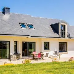 Villa in Port Blanc near Scenic Beaches