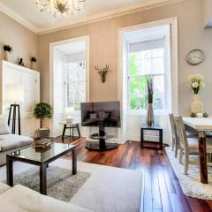 Gorgeous apartment in the heart of New Town