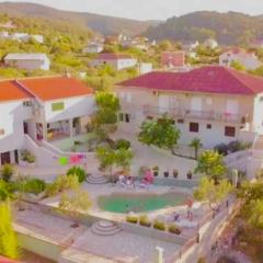 Villa Last Chance, Brač