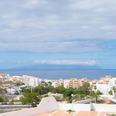 Sea View 2 Bedrooms Apartment in Costa Adeje with Aircon