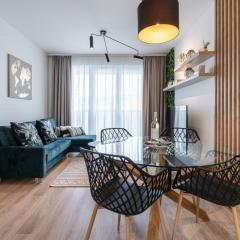 WestSide River Apartment