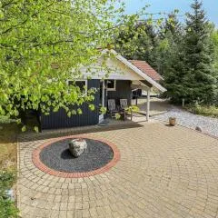 Three-Bedroom Holiday home in Hals 1