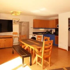 Appartement Spacieux 10 Pers avec Piscine aux Orres 1800, Balcons Sud, Départ Skis aux Pieds - FR-1-322-501