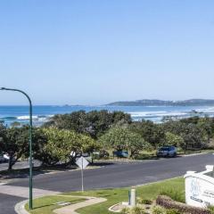 Breakers 2 - 7, 18 - 20 Pacific Parade