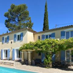 6 Bedroom Awesome Home In Entrecasteaux