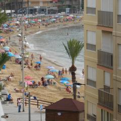 Modern and cosy apartment close to the beach