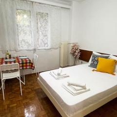 Cute and Quiet apartment in the Center of Athens