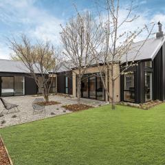 Luxe Arrowtown Home