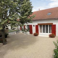 Gîte Charroux - Allier, 4 pièces, 7 personnes - FR-1-489-271