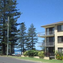 Flinders Lodge 3, 3 - 22 Clarence St