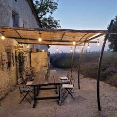 Authentiek landhuis met zwembad in Dordogne.