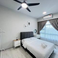 Jesselton Quay,2BR,4-5pax,Mountain view