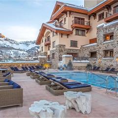 Ski in-Ski out - Forbes 5 Star Hotel - 1 Br Private Residence in Heart of Mountain Village