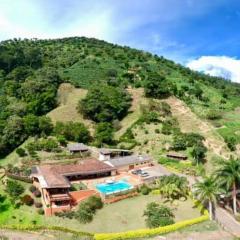 Finca Hotel El Clavel