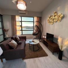 Seaview, Sunset view & high floor by Borneo Mansau Homestay