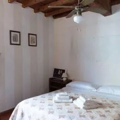 Charming Apartment By Piazza Santo Spirito