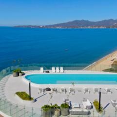 Marítima Playa Beach front Condo with great views