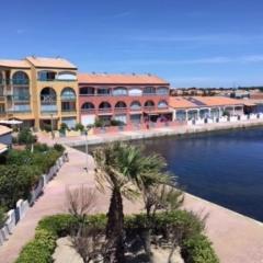 joli appart proche du marché de Noël et de l'étang