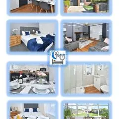 Orion House - sleeps 6, driveway, garden
