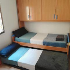 Doble or individual bed near Sevilla Center FREE PARKING