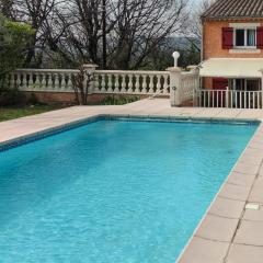 Cozy Home In St-Quentin-La-Poterie