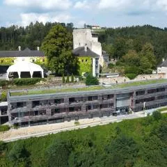 Schatz.Kammer Burg Kreuzen