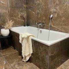 Apartment 4 Zimmer 111 Qm Küche, großes Balkon, 2x Bad Auto Parkplatz Citynah Braunschweig