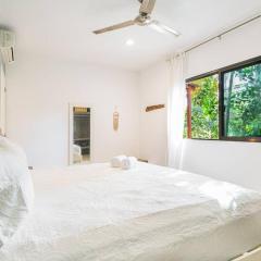 Buena Vida amazing 2 bdr in Veleta with pool