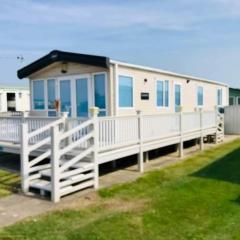 Cosy caravans Meadow view