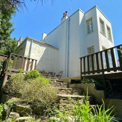 Ingledene a Spacious Family House